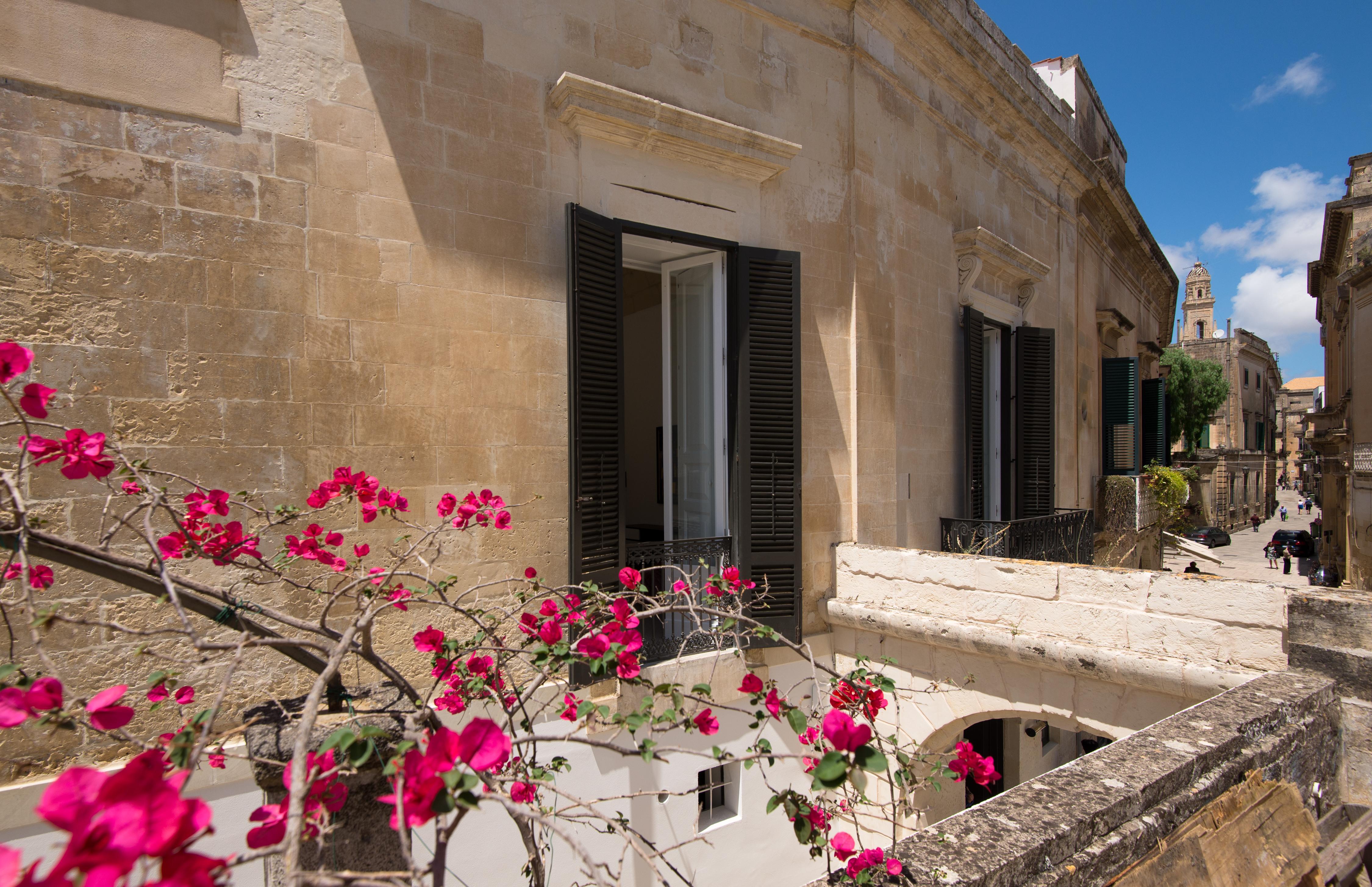 Palazzo De Noha - Boutique Hotel Lecce Exterior foto